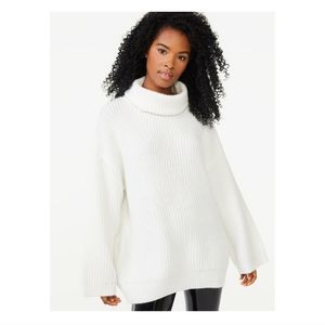 NWOT Oversized Cream Turtleneck Sweater